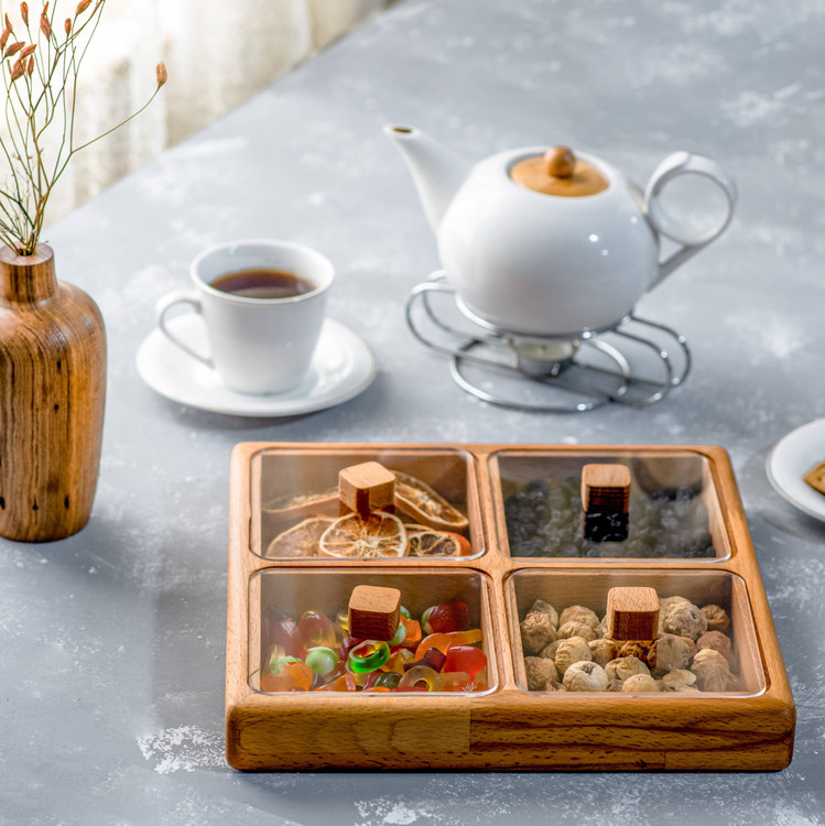 اردو 4 خانه درب دار با چوب راش و رنگ ضدآب گیاهی